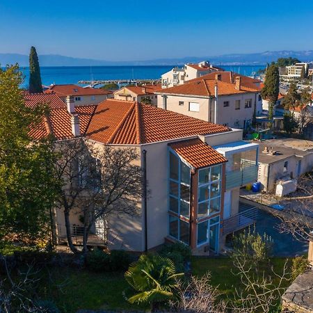 Apartment Davor Malinska Εξωτερικό φωτογραφία