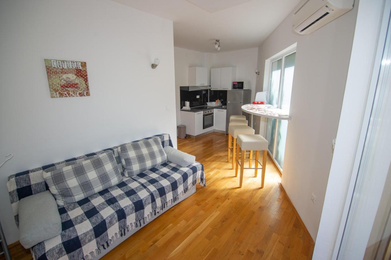 Apartment Davor Malinska Εξωτερικό φωτογραφία