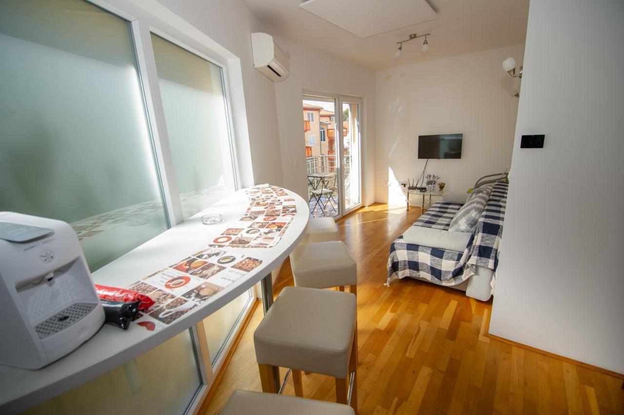 Apartment Davor Malinska Εξωτερικό φωτογραφία