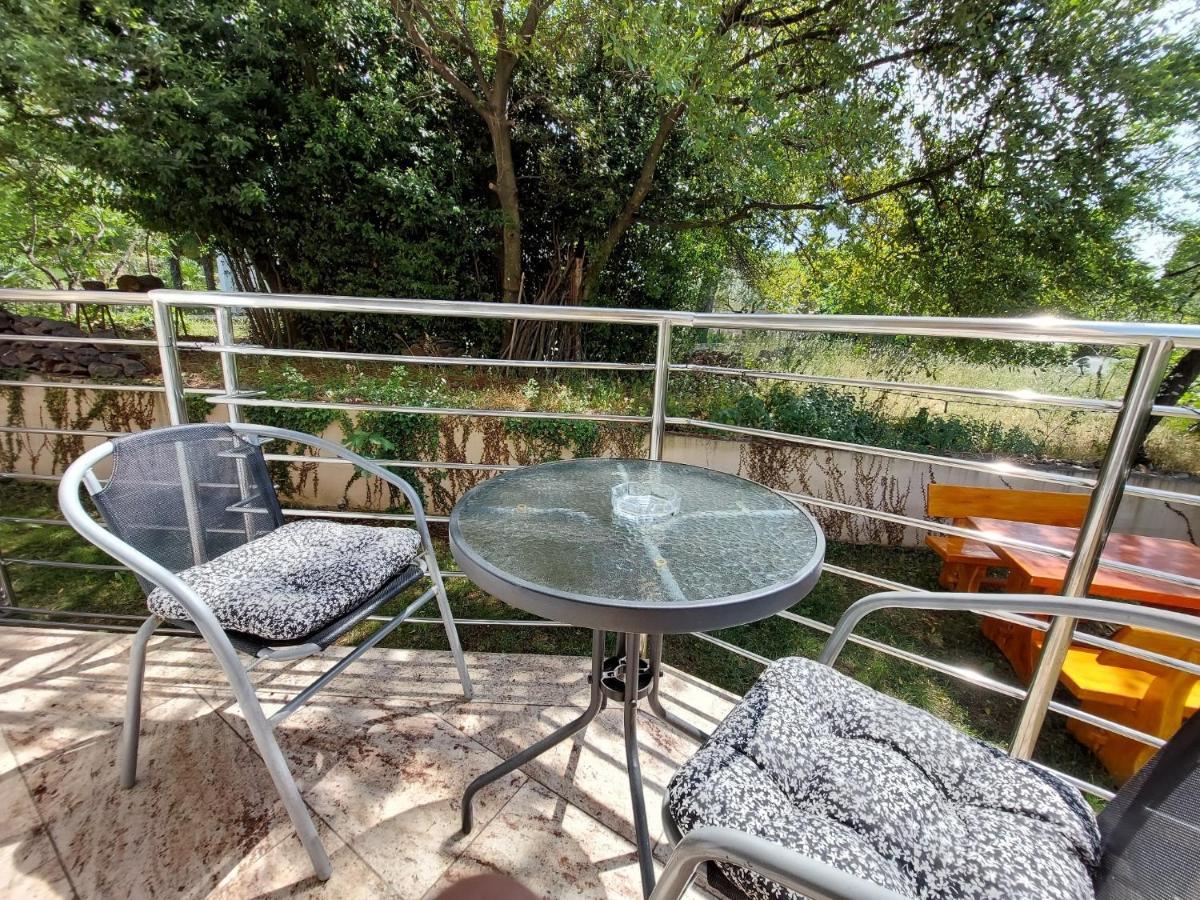 Apartment Davor Malinska Εξωτερικό φωτογραφία